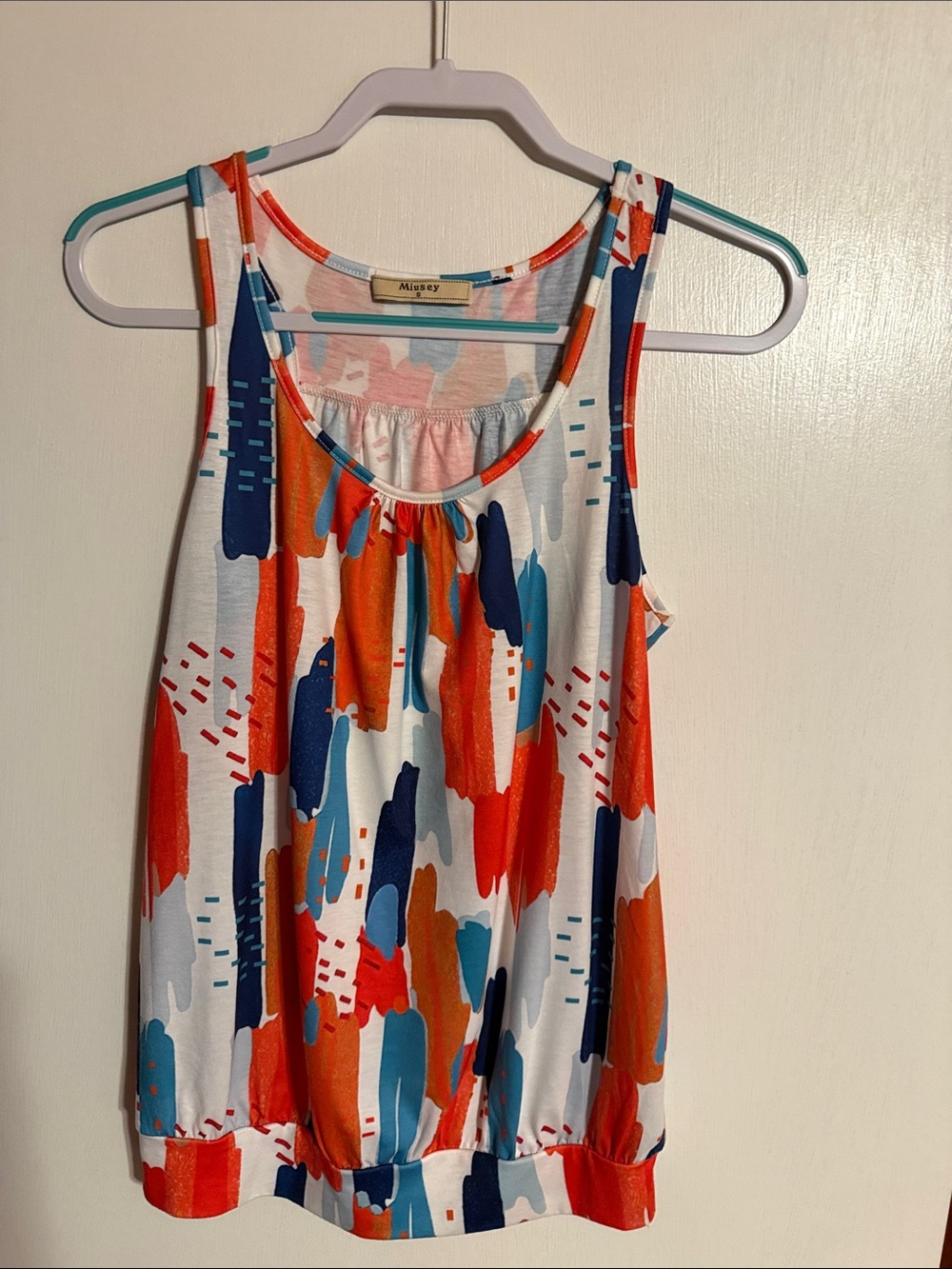 Musey Scoop Neck Tank Top in White with Orange & Blue Brushstroke Print